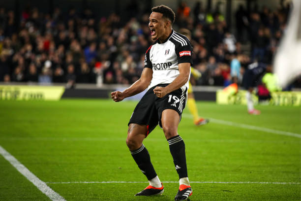 风驰电掣 风驰电掣